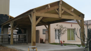 Carport préau, fabrication artisanale - MBA MENUISERIE
