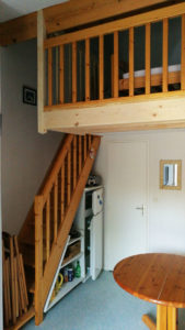 Escalier pour mezzanine - MBA MENUISERIE